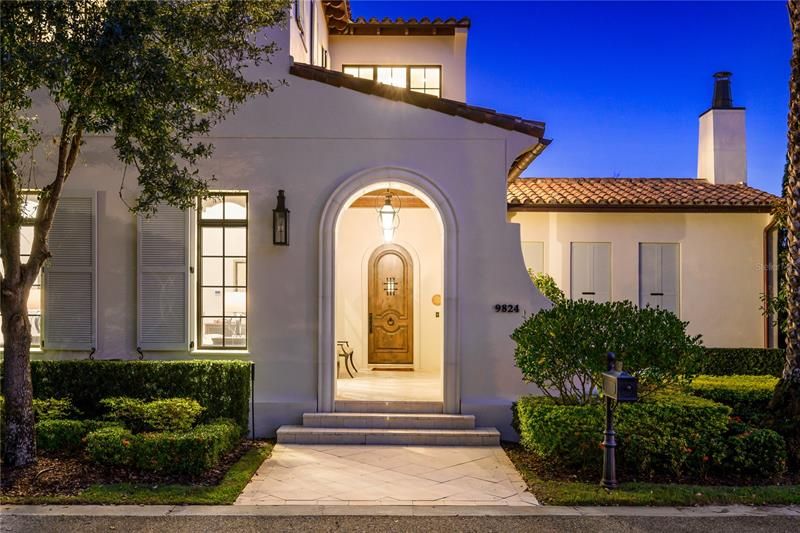 Recently Sold: $3,950,000 (4 beds, 4 baths, 3642 Square Feet)