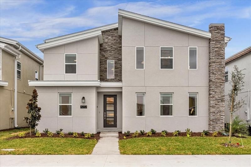 Recently Sold: $955,950 (9 beds, 5 baths, 4500 Square Feet)