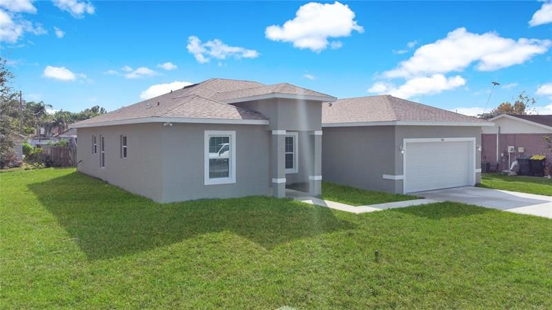 Recently Sold: $309,900 (4 beds, 2 baths, 1684 Square Feet)