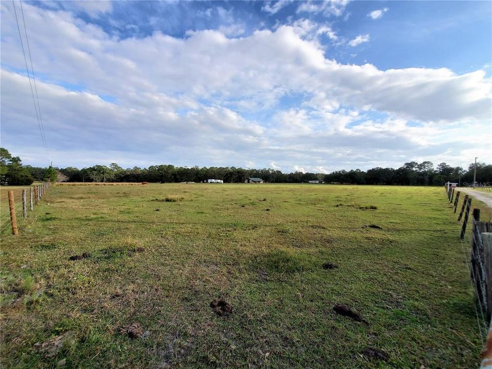 Vendido Recientemente: $649,900 (10.30 acres)