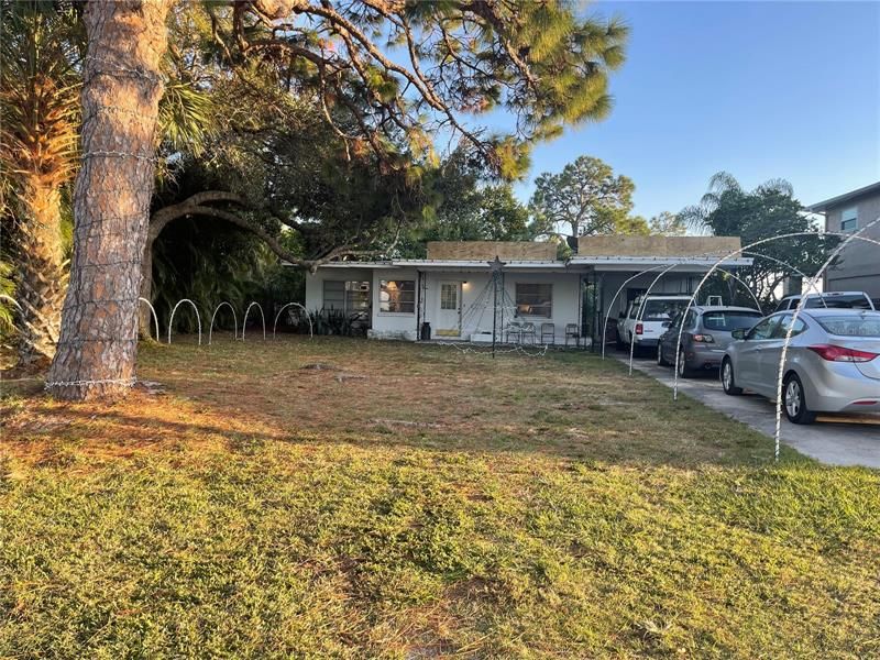 Recently Sold: $400,000 (2 beds, 1 baths, 1014 Square Feet)