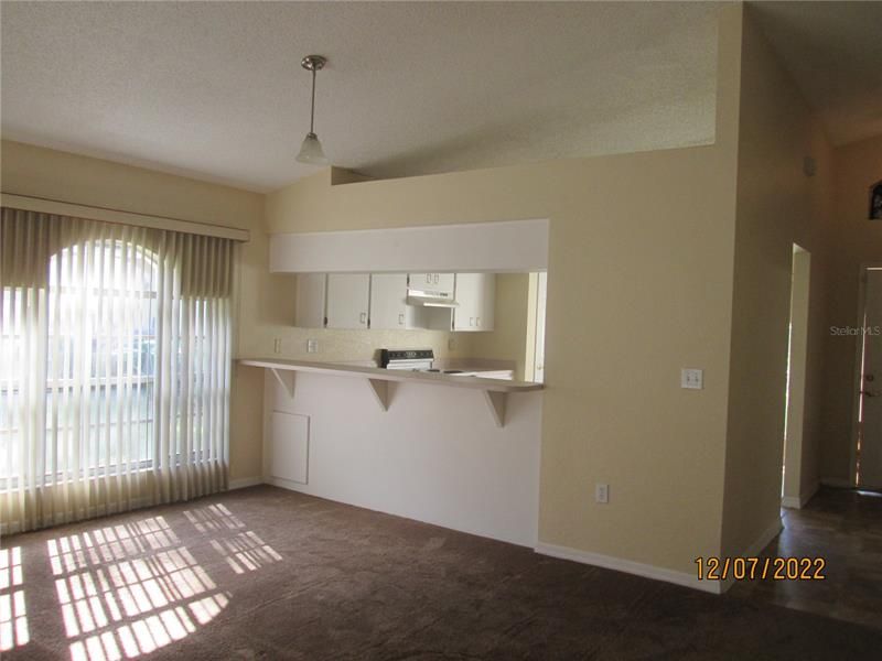 Recently Rented: $1,300 (2 beds, 2 baths, 1181 Square Feet)