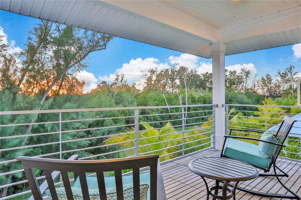 出租: $30,000 (3 贝兹, 3 浴室, 2230 平方英尺)