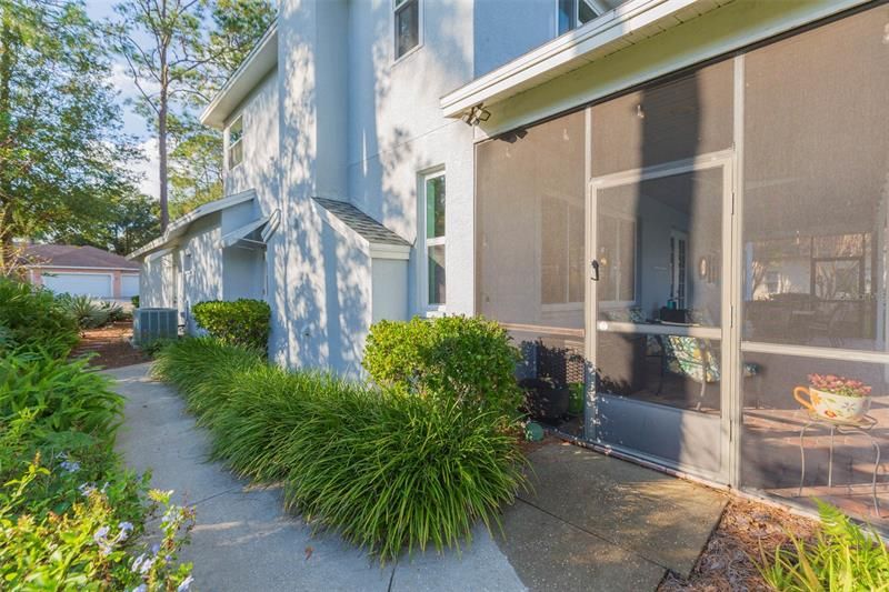 Recently Sold: $590,000 (4 beds, 3 baths, 3124 Square Feet)