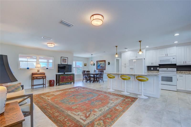 Recently Sold: $750,000 (3 beds, 2 baths, 1590 Square Feet)