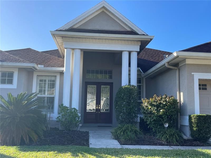 Recently Rented: $3,400 (4 beds, 3 baths, 3037 Square Feet)