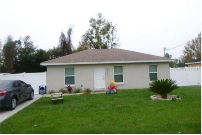 Recently Sold: $163,500 (3 beds, 2 baths, 925 Square Feet)
