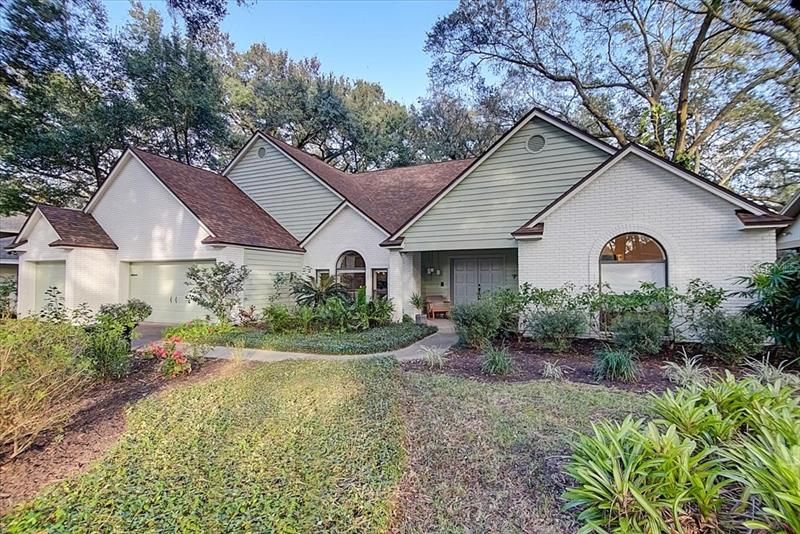Recently Sold: $749,000 (4 beds, 3 baths, 2754 Square Feet)