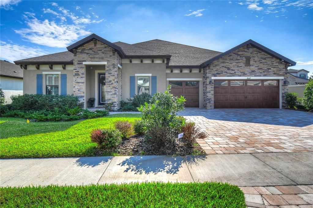 Recently Sold: $980,000 (3 beds, 3 baths, 3481 Square Feet)