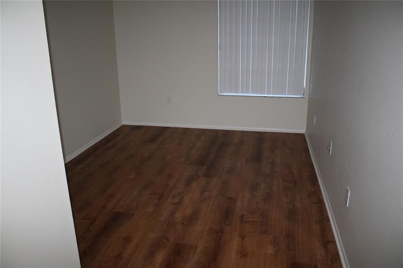 Recently Rented: $995 (2 beds, 1 baths, 768 Square Feet)