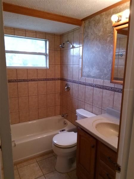 Недавно арендовано: $1,200 (3 спален, 1 ванн, 936 Квадратных фут)