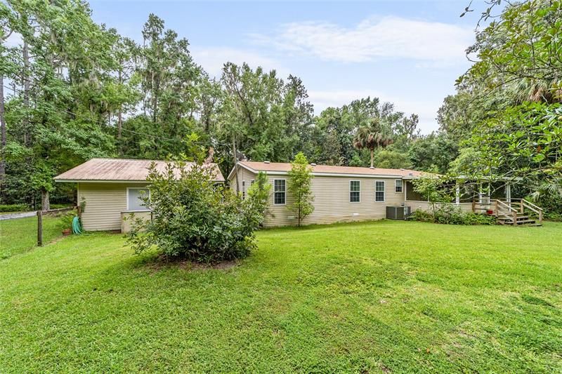 Recently Sold: $329,000 (3 beds, 2 baths, 1860 Square Feet)