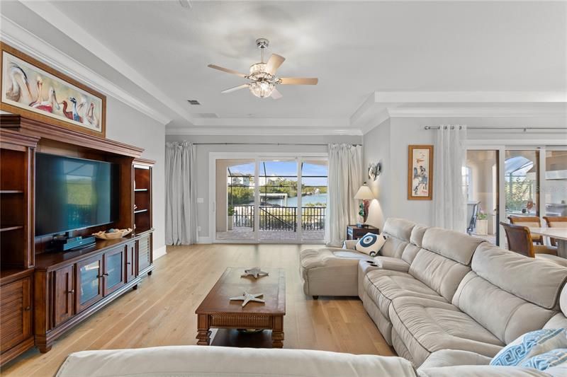 Recently Sold: $1,350,000 (3 beds, 2 baths, 2807 Square Feet)