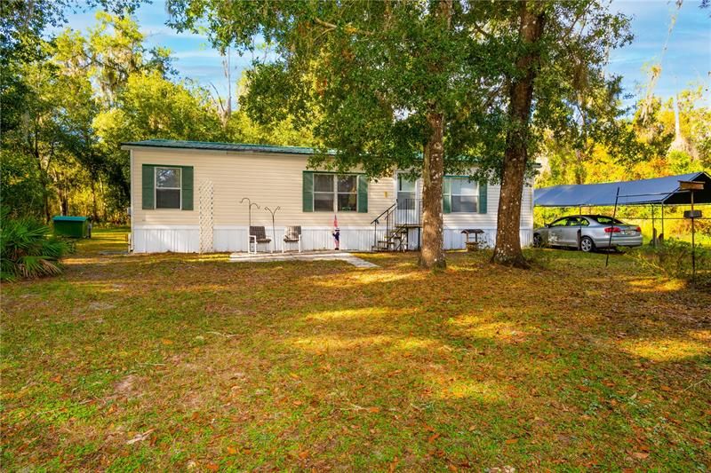 Recently Sold: $180,000 (3 beds, 2 baths, 1152 Square Feet)