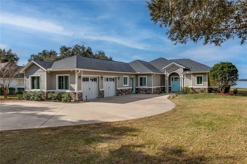 Recently Sold: $999,000 (4 beds, 3 baths, 3416 Square Feet)