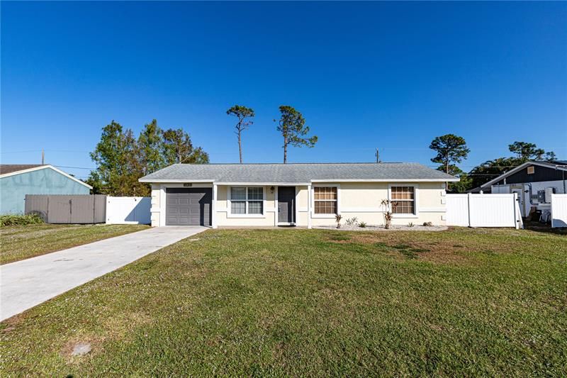 Recently Sold: $375,000 (3 beds, 2 baths, 1000 Square Feet)