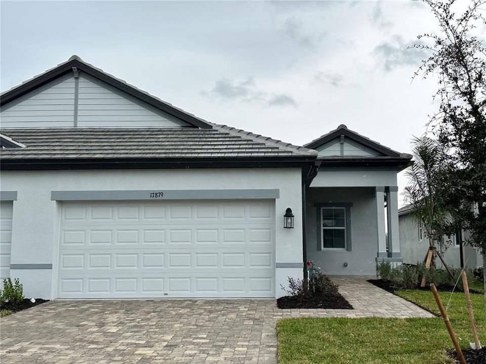 Recently Sold: $504,530 (2 beds, 2 baths, 1671 Square Feet)