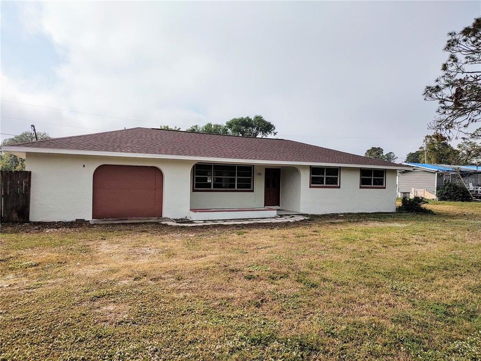 Recently Sold: $225,000 (3 beds, 2 baths, 1422 Square Feet)