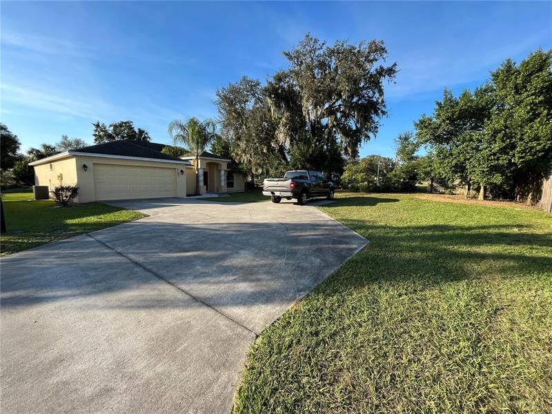 Recently Sold: $349,900 (3 beds, 2 baths, 1867 Square Feet)