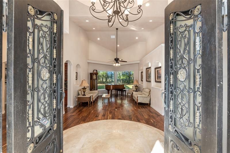 Recently Sold: $989,000 (7 beds, 7 baths, 6320 Square Feet)