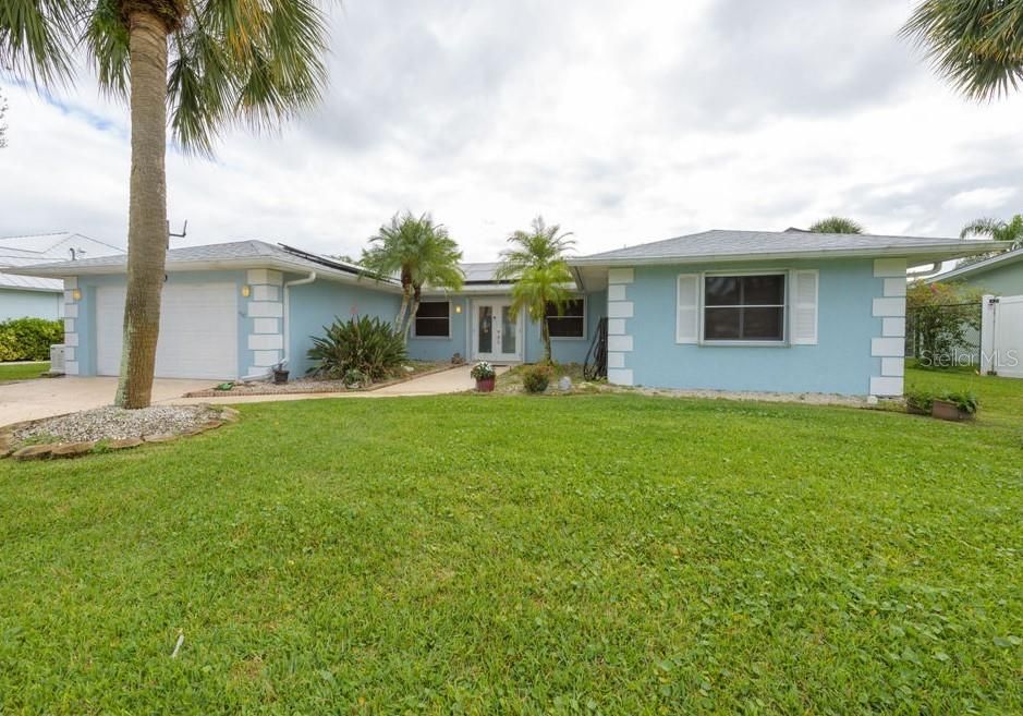 Recently Sold: $549,000 (3 beds, 2 baths, 1644 Square Feet)