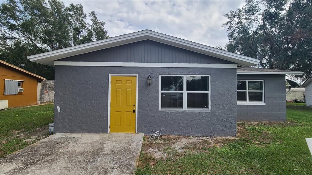 Recently Rented: $1,550 (3 beds, 1 baths, 1408 Square Feet)