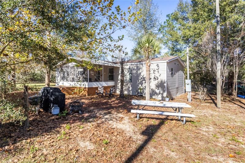 Recently Sold: $198,000 (3 beds, 3 baths, 1440 Square Feet)