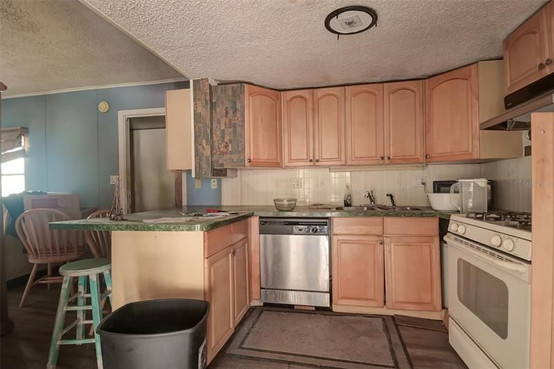 Recently Sold: $50,000 (2 beds, 2 baths, 672 Square Feet)