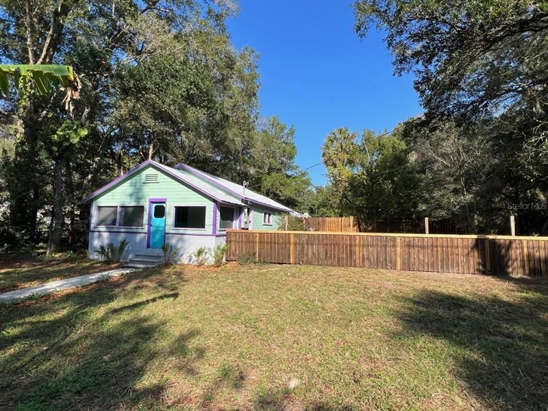 Recently Sold: $65,000 (2 beds, 1 baths, 648 Square Feet)
