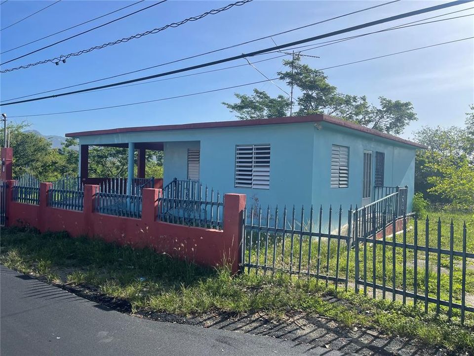 Recently Sold: $79,900 (2 beds, 1 baths, 1000 Square Feet)