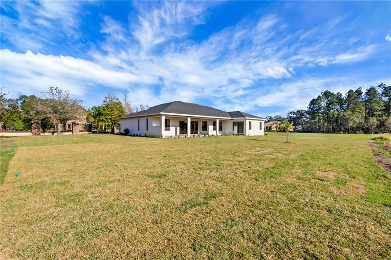 Recently Sold: $799,900 (4 beds, 3 baths, 3165 Square Feet)