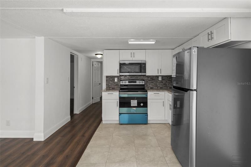 Recently Rented: $1,200 (2 beds, 2 baths, 805 Square Feet)