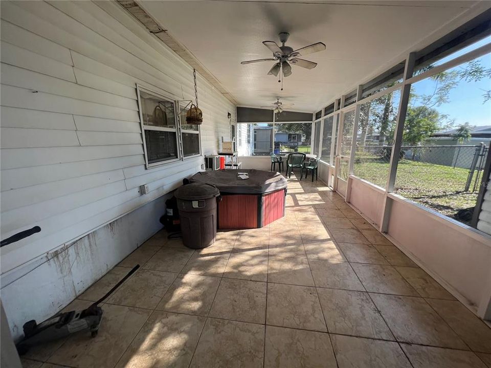 Recently Sold: $110,000 (2 beds, 1 baths, 1248 Square Feet)