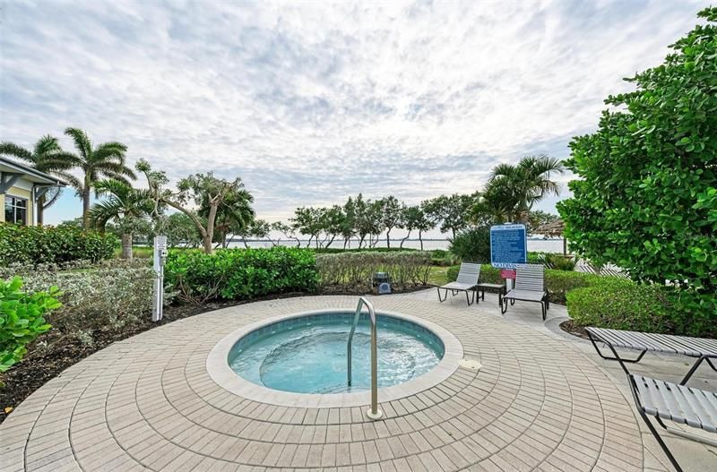 Recently Sold: $1,550,000 (3 beds, 3 baths, 2214 Square Feet)