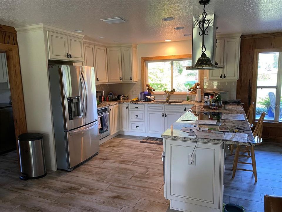 For Sale: $3,000,000 (2 beds, 2 baths, 2280 Square Feet)