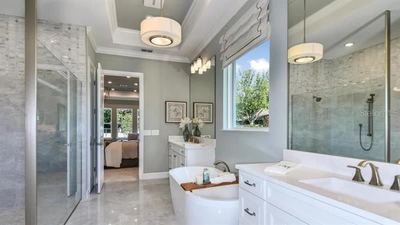 Recently Sold: $1,500,000 (4 beds, 5 baths, 4538 Square Feet)