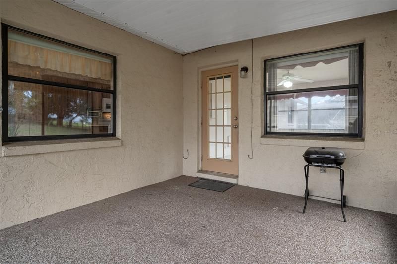 Recently Sold: $162,500 (2 beds, 2 baths, 1250 Square Feet)