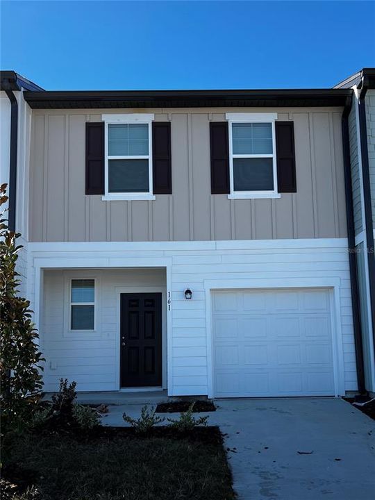 Vendido Recientemente: $299,900 (3 camas, 2 baños, 1421 Pies cuadrados)