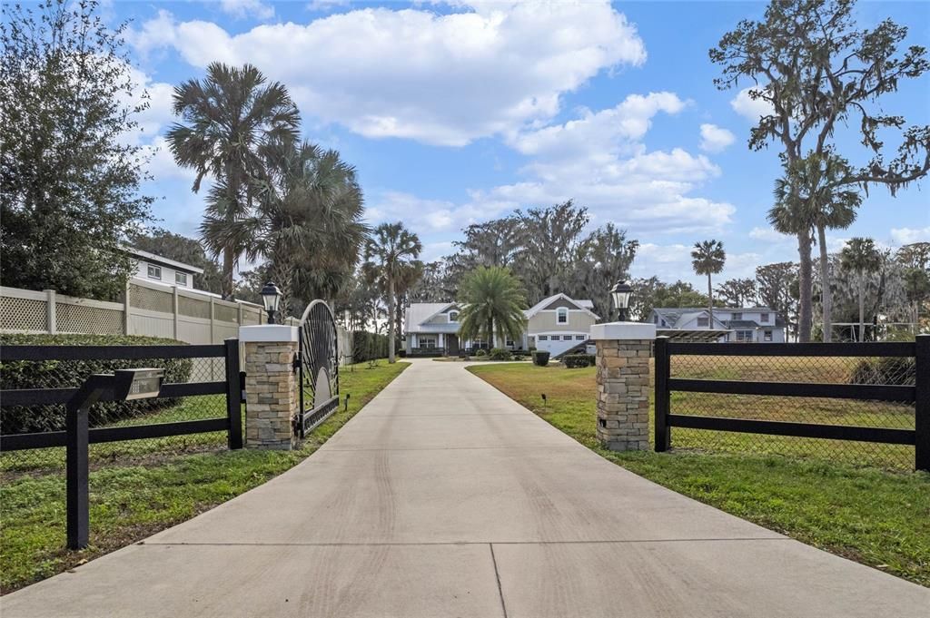 Fabulous gated entry