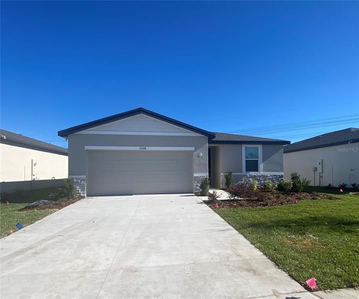 Recently Sold: $379,640 (3 beds, 2 baths, 1695 Square Feet)