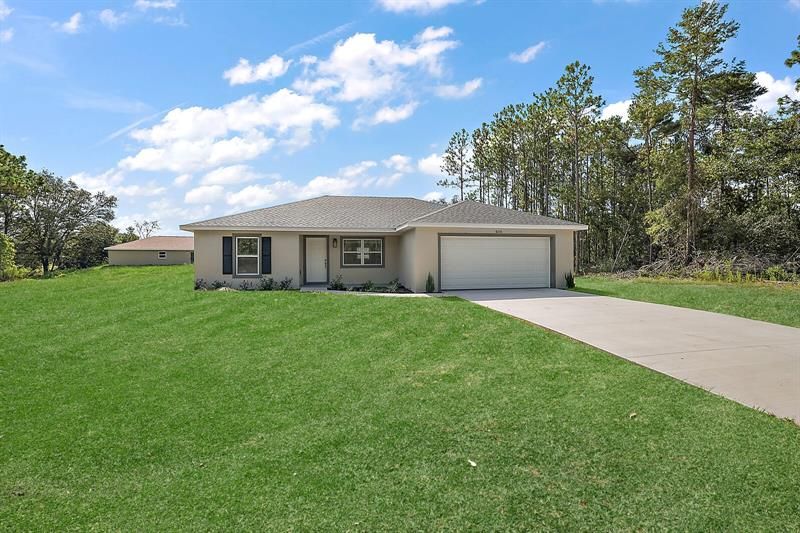Recently Sold: $249,900 (3 beds, 2 baths, 1350 Square Feet)