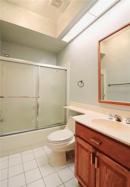 Недавно арендовано: $2,100 (3 спален, 3 ванн, 1995 Квадратных фут)