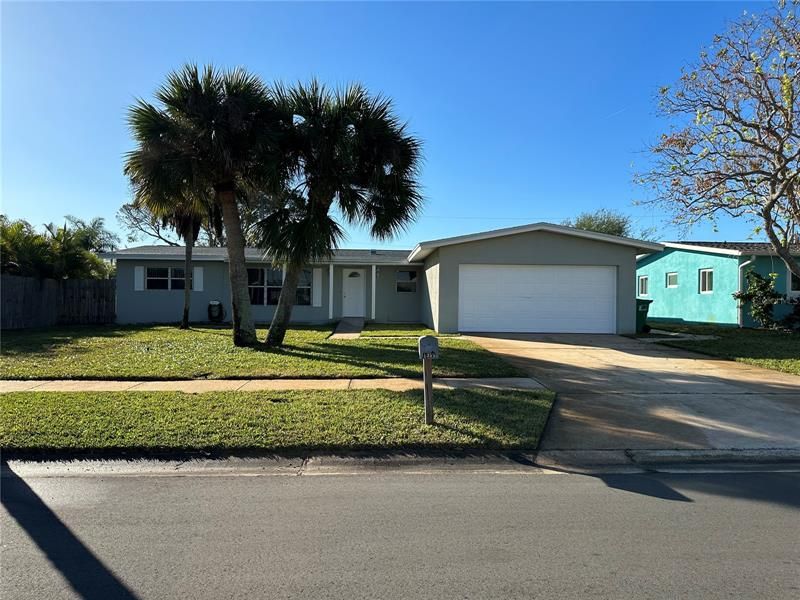Recently Sold: $365,000 (3 beds, 2 baths, 1400 Square Feet)