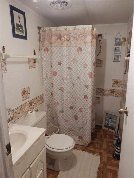 最近售出: $250,000 (3 贝兹, 2 浴室, 1880 平方英尺)
