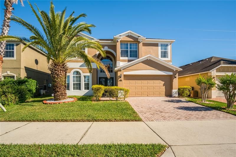 Recently Sold: $565,000 (5 beds, 4 baths, 3441 Square Feet)