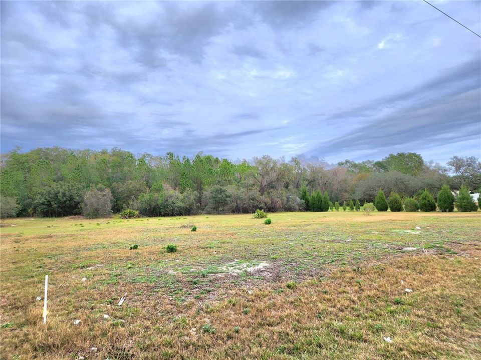 Vendido Recientemente: $105,000 (1.34 acres)