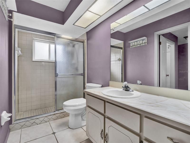 最近售出: $550,000 (4 贝兹, 2 浴室, 2791 平方英尺)