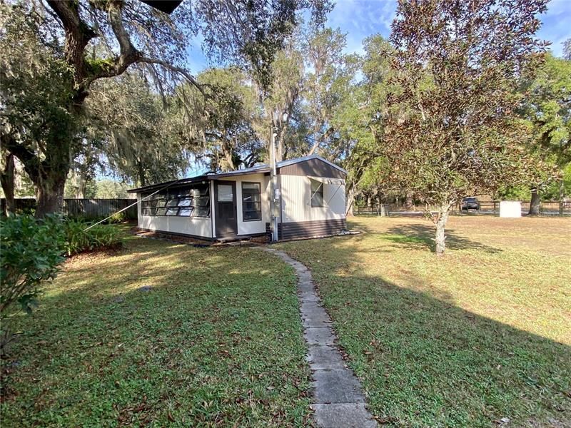 Recently Sold: $97,000 (2 beds, 2 baths, 784 Square Feet)