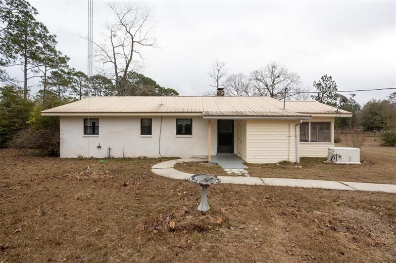 Recently Sold: $150,000 (2 beds, 1 baths, 1247 Square Feet)