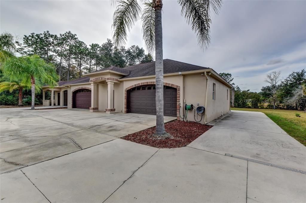 Recently Sold: $799,000 (4 beds, 3 baths, 2846 Square Feet)